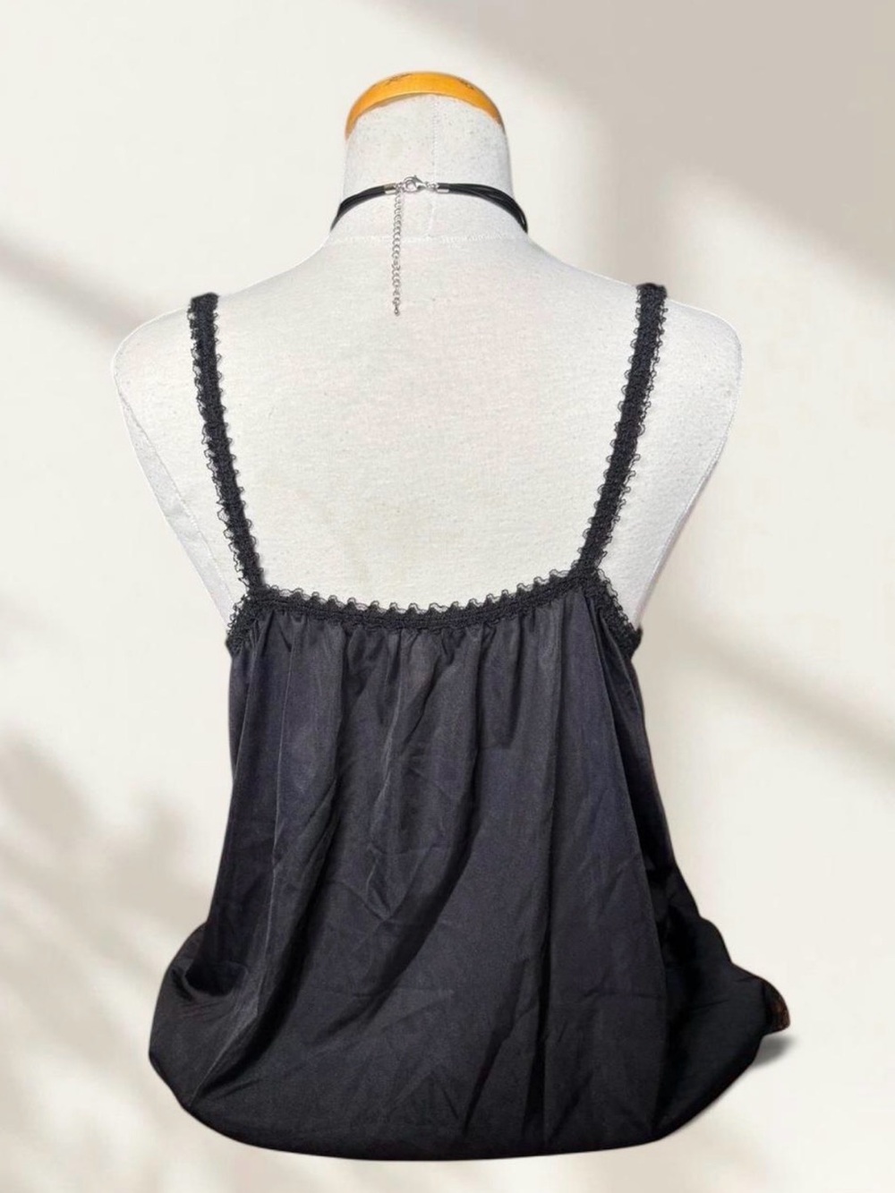 Elegant Black Lace-Trim Satin Camisole - Picture 2 of 4